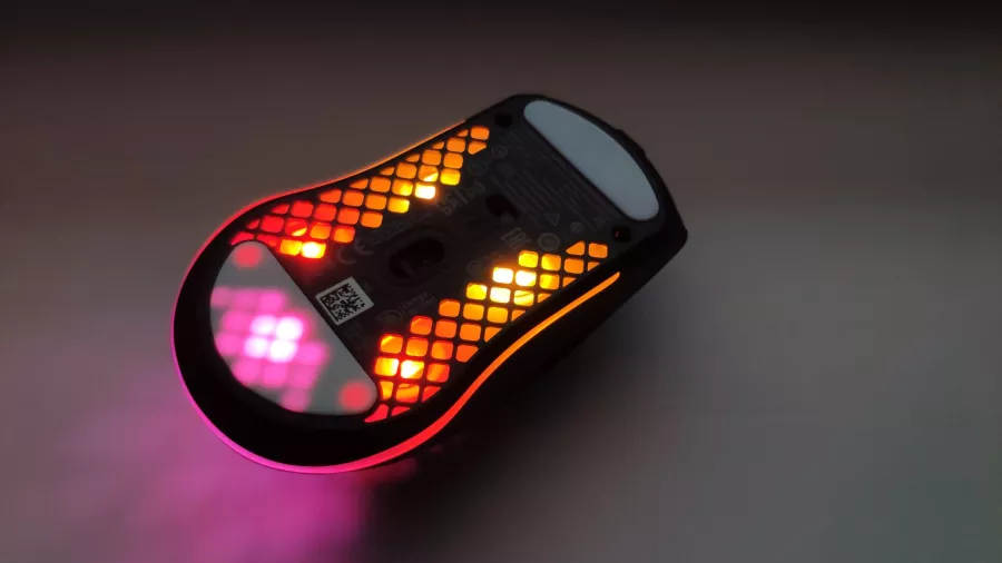 SteelSeries-Aeros-3-Wireless_11-scaled
