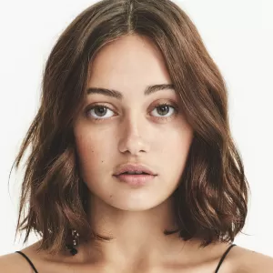 Box-art pre hru s názvom Ella Purnell