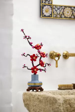 LEGO® Icons Marhuľa japonská (10369) 