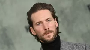 Box-art pre hru s názvom Troy Baker