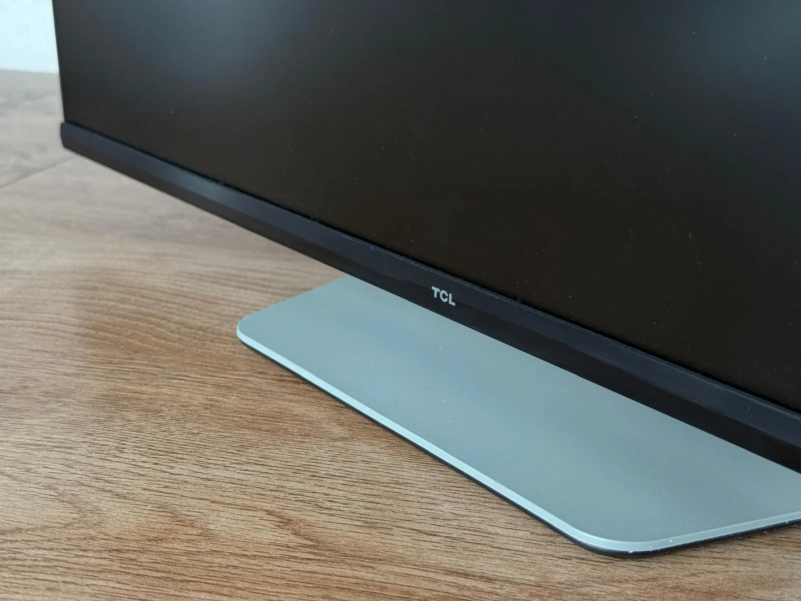 TCL 27G64 recenzia foto 10