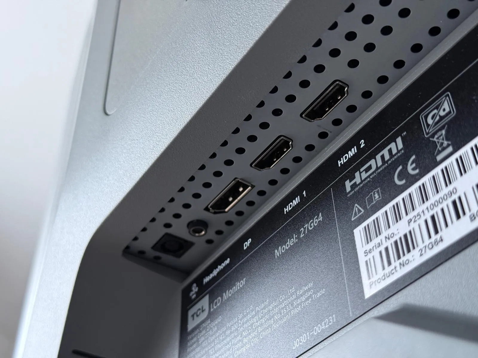 TCL 27G64 recenzia foto 7