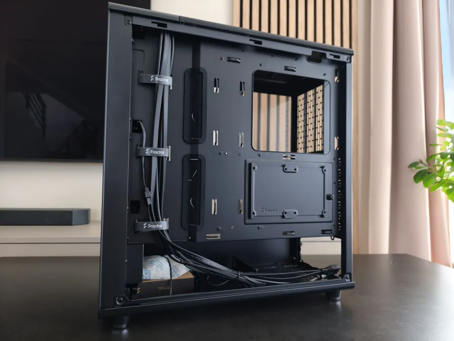 Fractal North Momentum Edition Recenzia 13