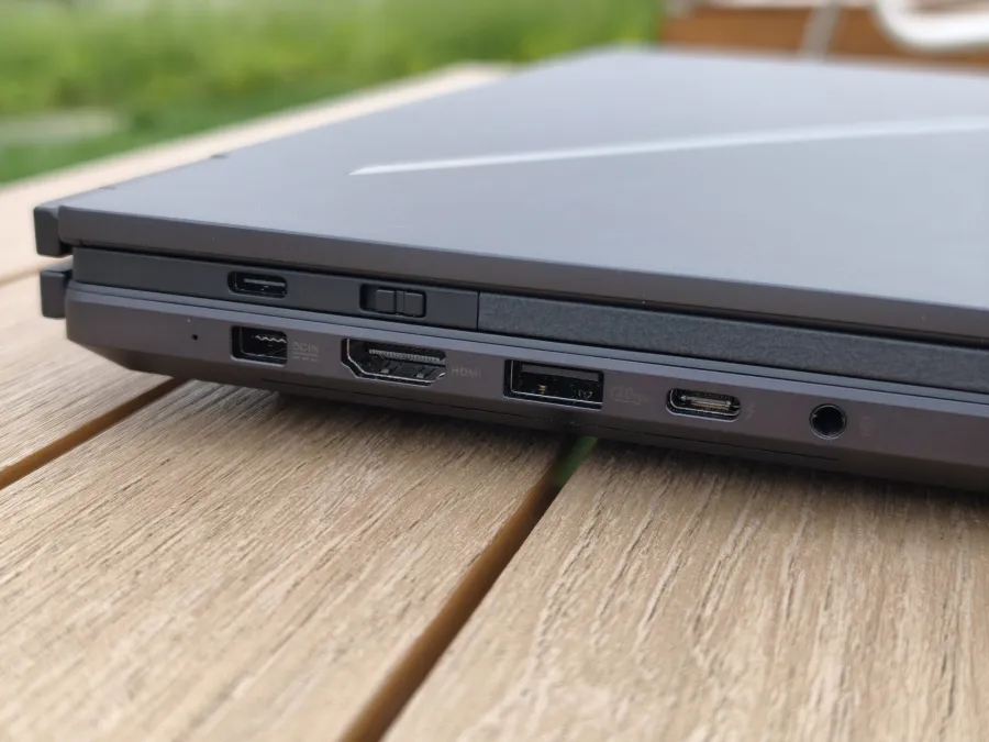 ROG Zephyrus Duo 2026 GX651AX - Recenzia 18