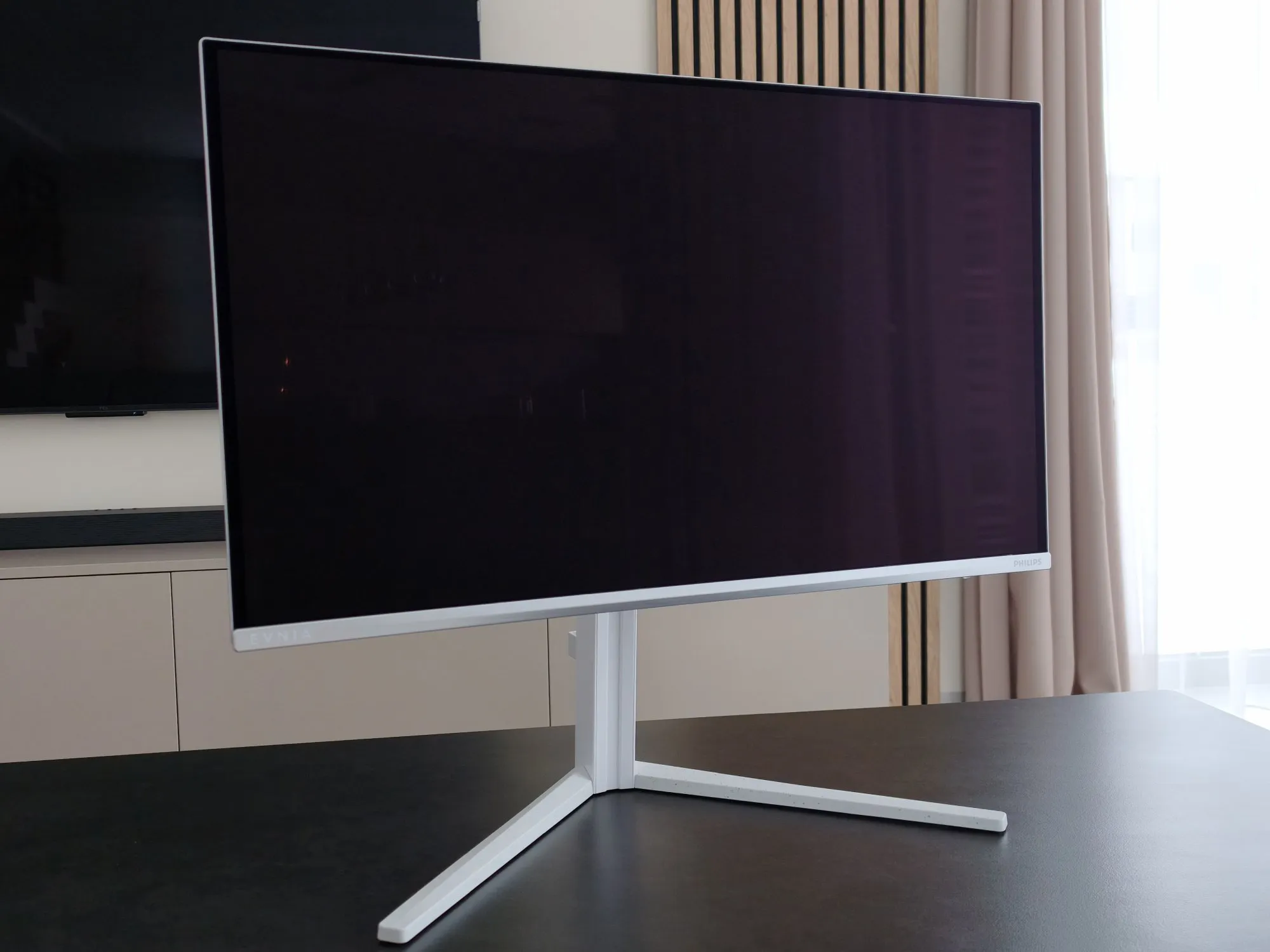 Philips Evnia 27M2N6501L OLED recenzia 2