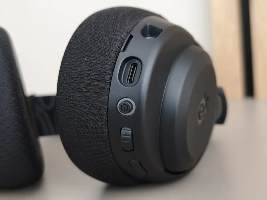 SteelSeries Arctis Nova 3 Wireless - Recenzia 07